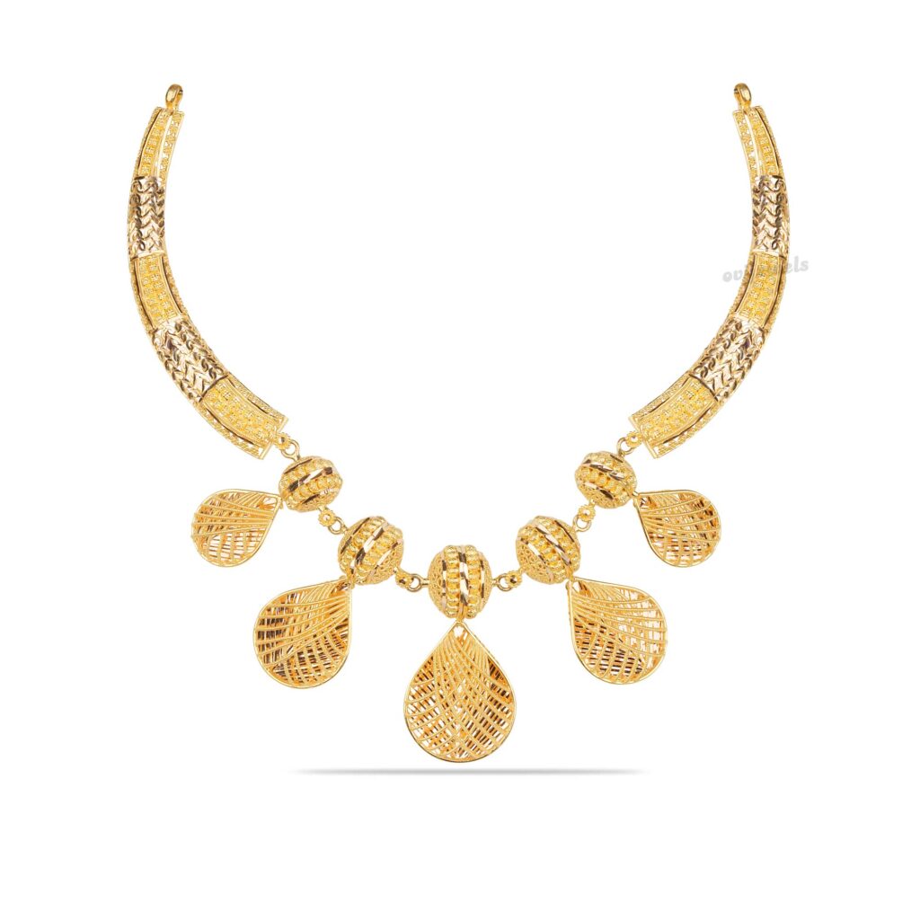 Exquisite Gold Women Short Necklace