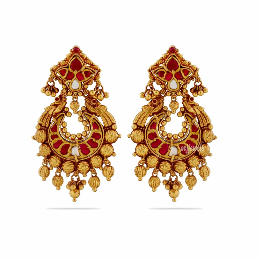 Implausible Antique Women Earrings